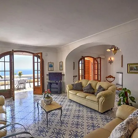 Sleeps 10 Pool Air Con Wifi Villa Praiano